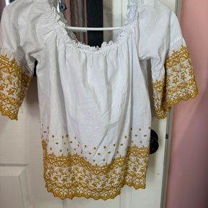 White & yellow Cotten embroidered shirt